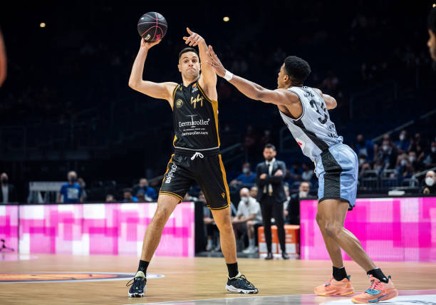 加大了对球 加大了对球