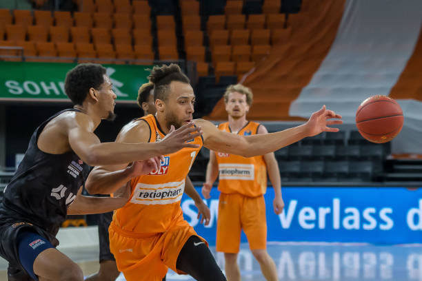 的状态依然 的状态依然