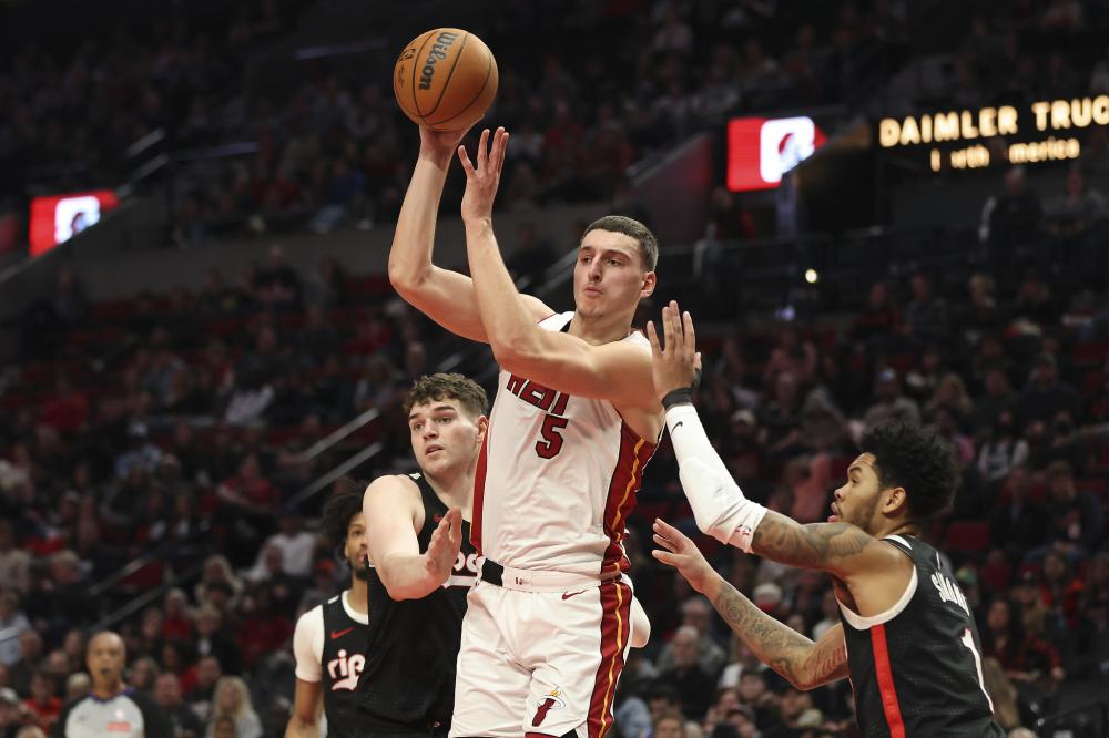 伊莎贝拉不 伊莎贝拉不